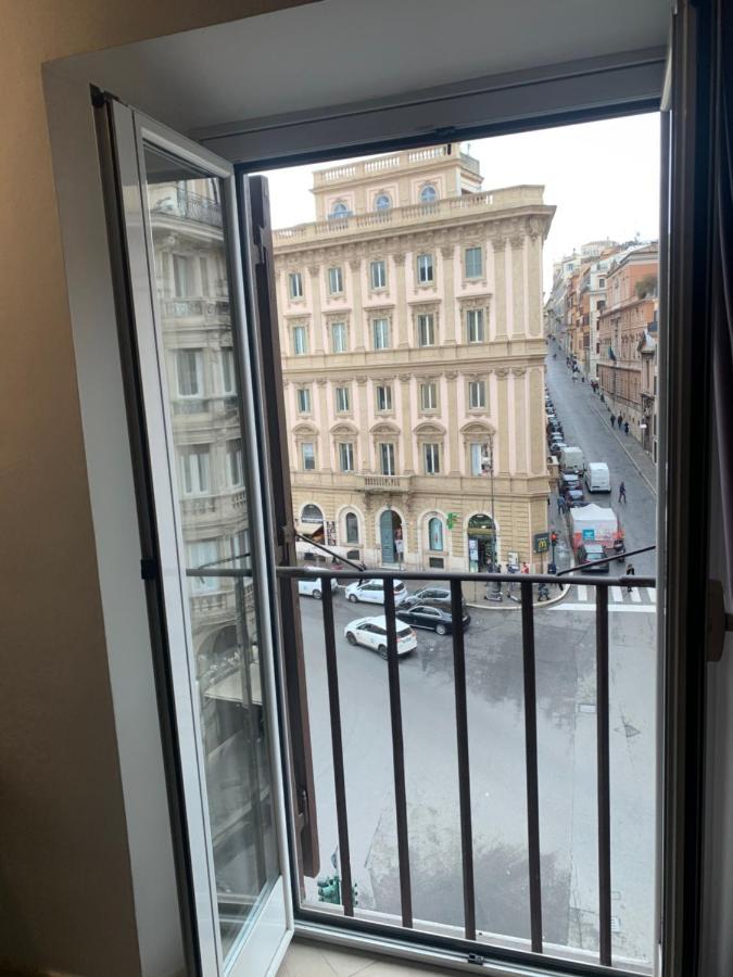 Suite Artis Barberini Рим Екстер'єр фото